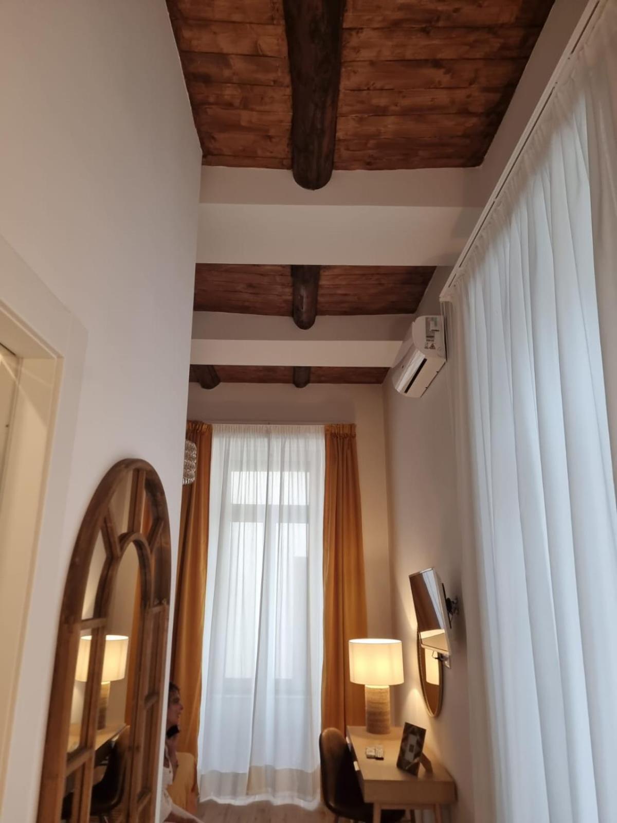 Hotel Domus Sirena à Naples Extérieur photo