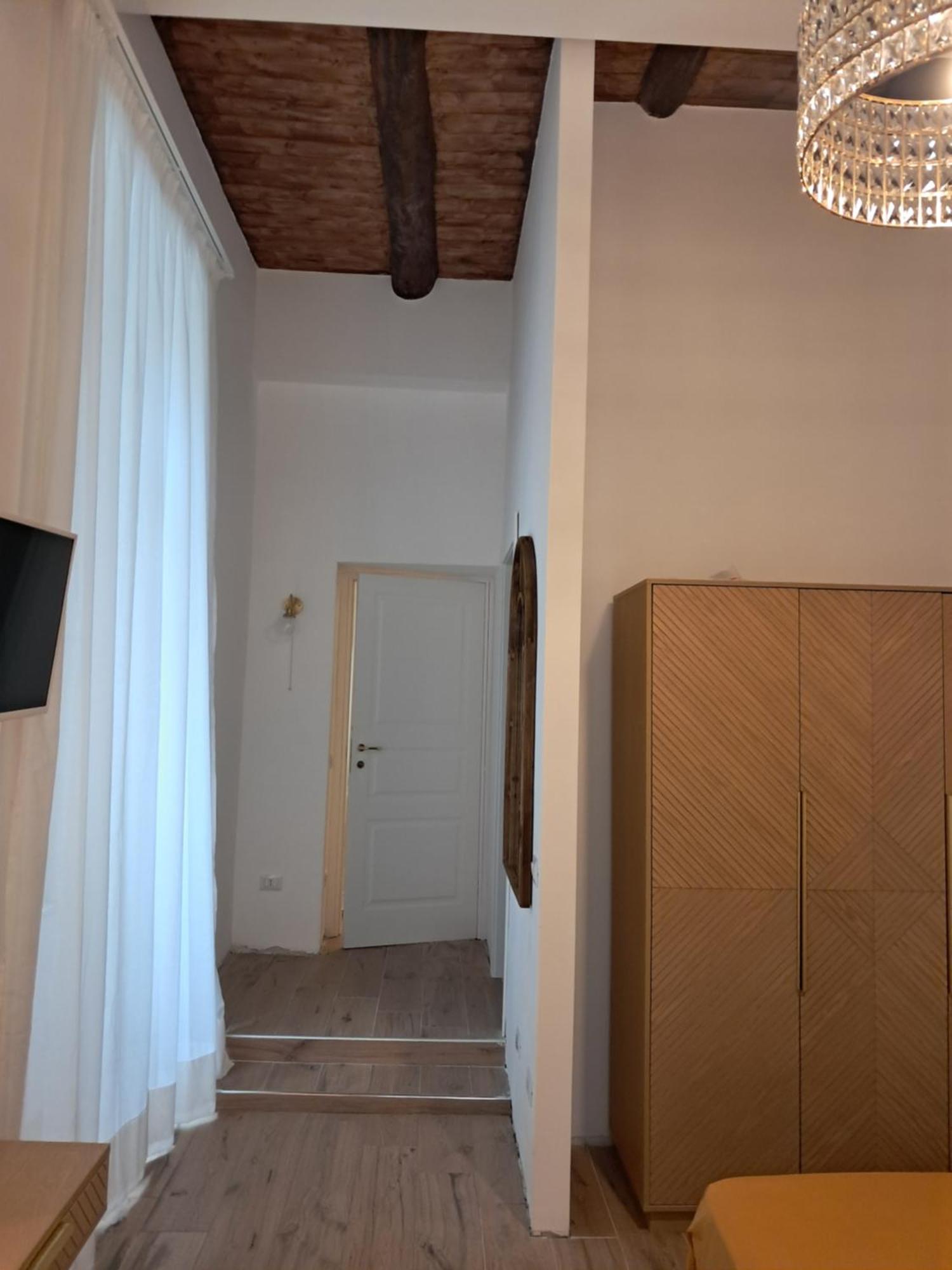 Hotel Domus Sirena à Naples Extérieur photo