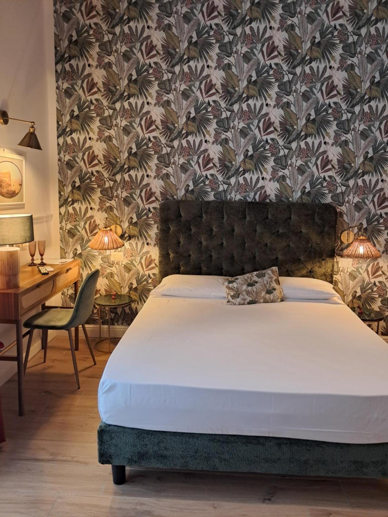 Hotel Domus Sirena à Naples Extérieur photo