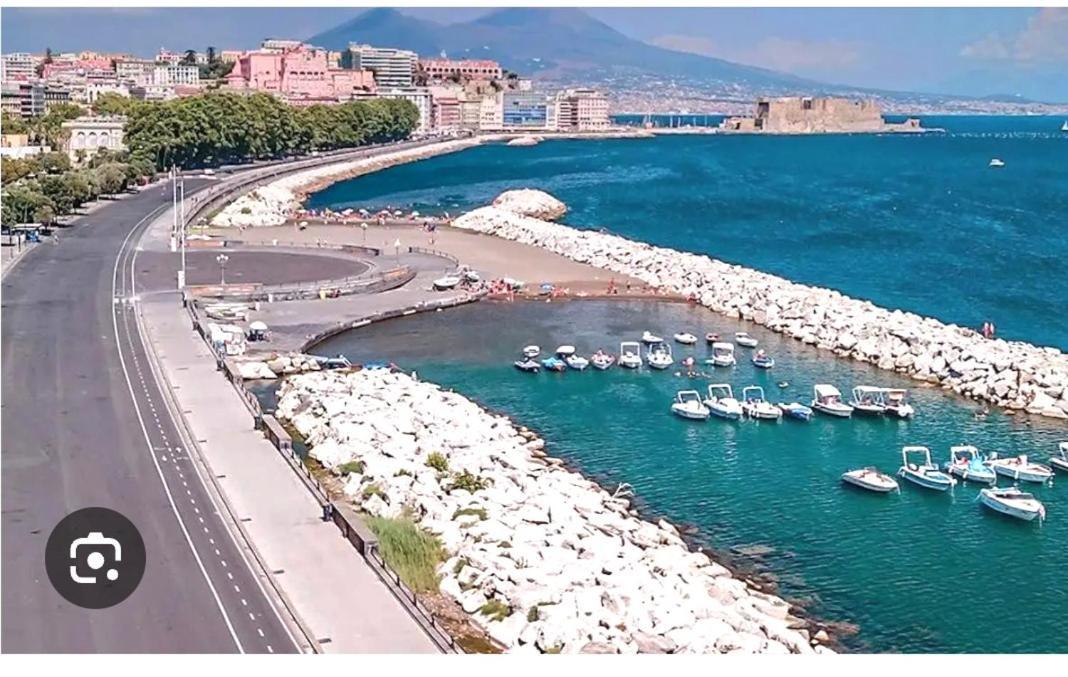 Hotel Domus Sirena à Naples Extérieur photo